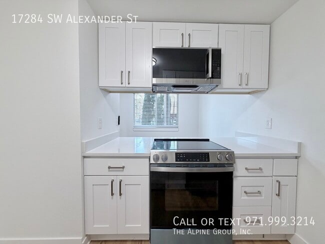 Building Photo - 17284 SW Alexander St