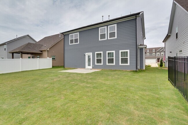 Building Photo - 5020 Bridgemore Blvd