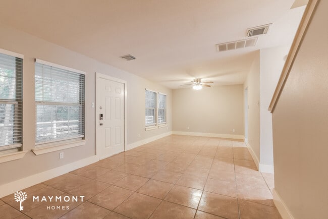 Building Photo - 26852 Haileys Mnr