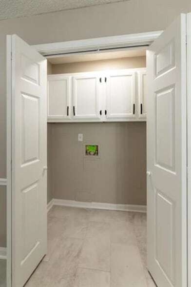 Building Photo - 9102 Valkrie Ln