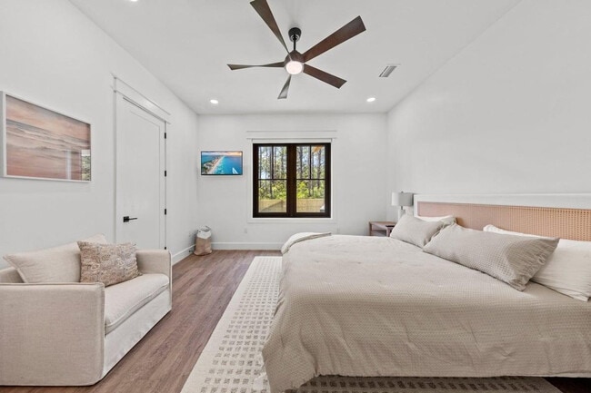 Building Photo - 783 Indian Woman Rd