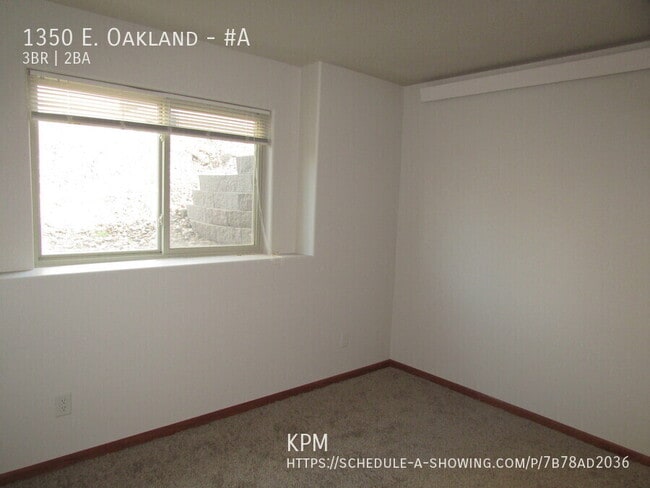 Building Photo - 1350 E. Oakland-#A