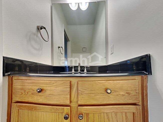 Building Photo - 170 Moon Dance Ln