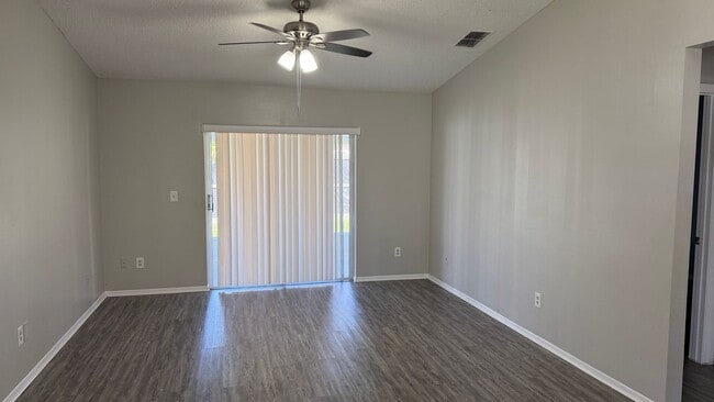 Building Photo - NICE HOME