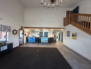 Building Photo - Motel 6- East Side