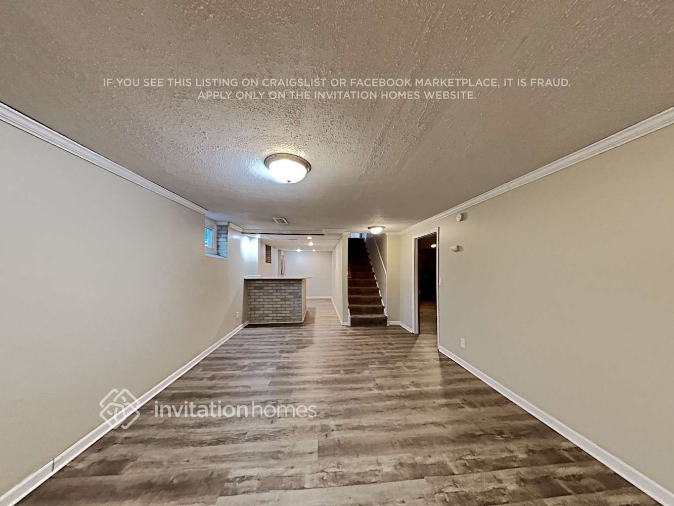 Building Photo - 2911 W 85th St