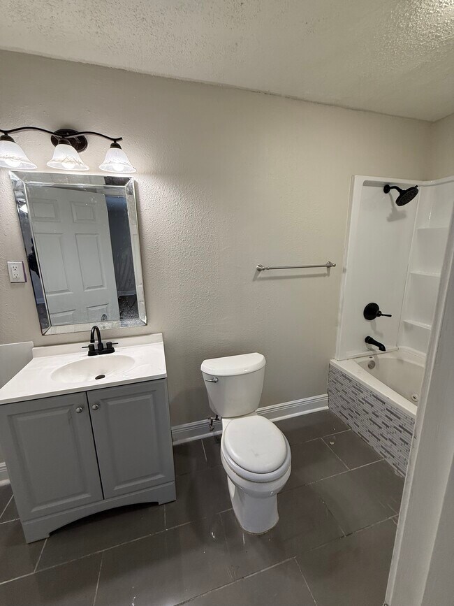 Building Photo - 7718 Reindeer St