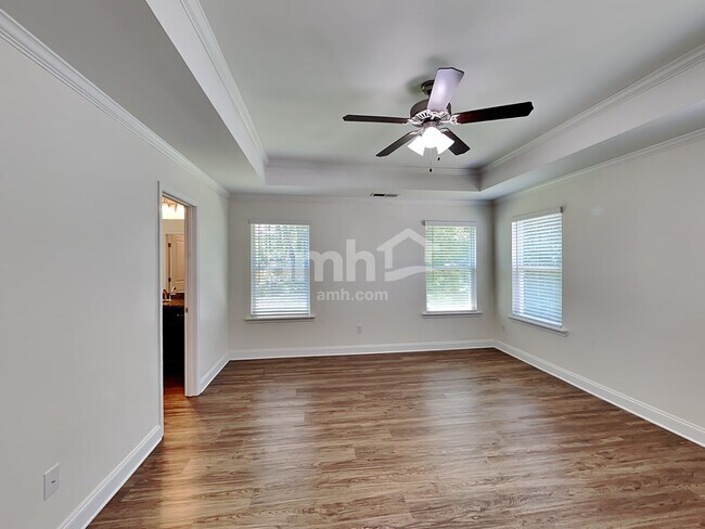 Building Photo - 1327 Weatherbrook Cir