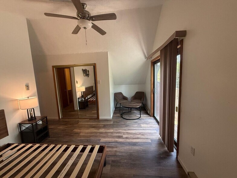 Building Photo - 1111 Wissinoming Dr