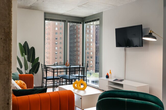 Building Photo - 829 S Wabash Ave