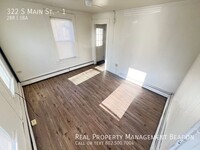 Building Photo - White River Junction, VT 2 BR/1 BA Apartme...