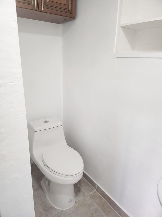 Building Photo - 1079 3rd St