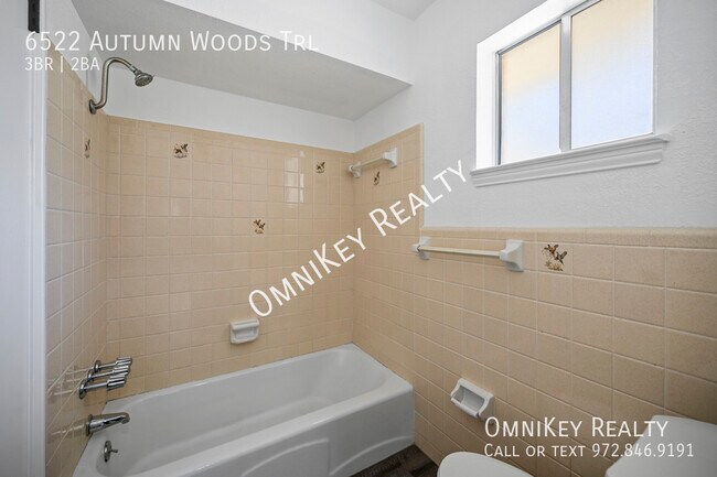Building Photo - 6522 Autumn Woods Trail
