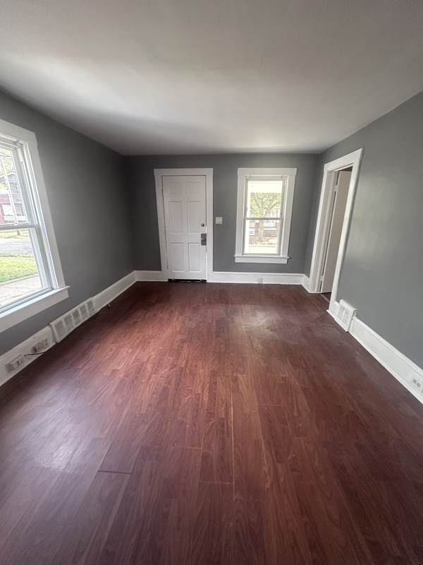 Building Photo - 4704 Behrwald Ave