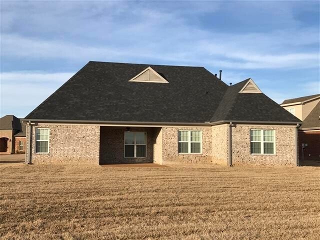 Building Photo - 4 BR/2 BA in Cherry Tree Park S/D in Southaven in Desoto Central School District!