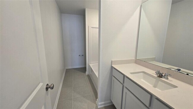 Building Photo - 2159 Chris Dr