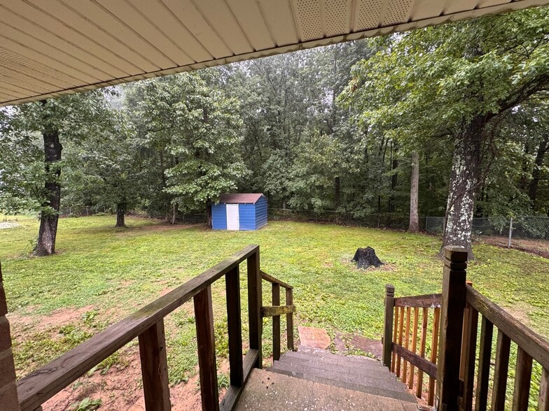 Building Photo - 6555 Crossville Hwy