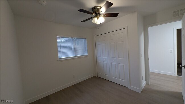 Building Photo - 5114 27th St SW