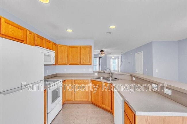 Building Photo - 37 Timber Crest Ct