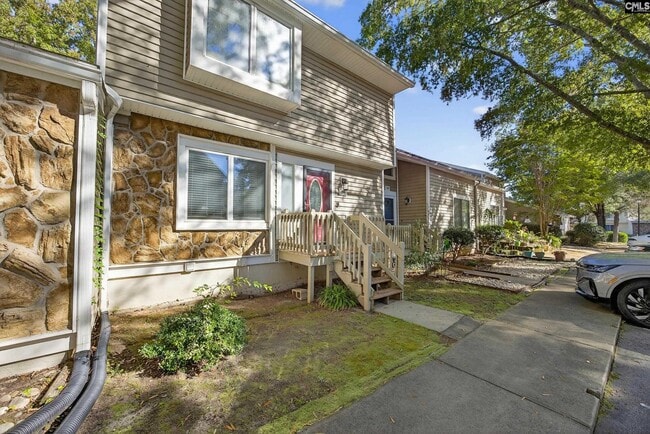 Building Photo - 298 Outrigger Ln