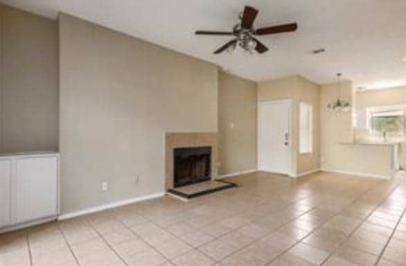 Building Photo - 2505 W Slaughter Ln