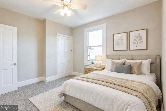 Building Photo - 1528 S 29th St