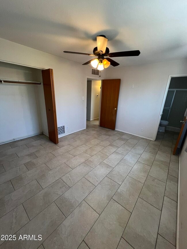 Building Photo - 125 E Papago Dr