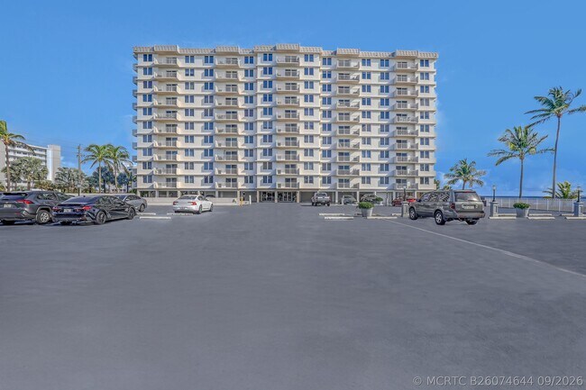 Building Photo - 3301 S Ocean Blvd