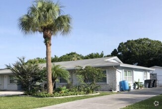Building Photo - 602 Wisteria Ave