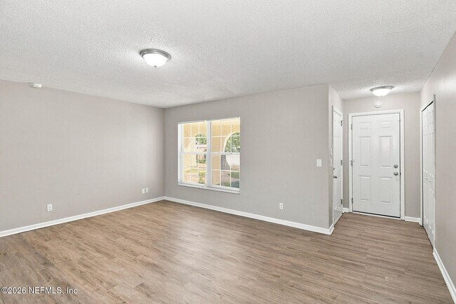 Building Photo - 6069 Anglia Dr