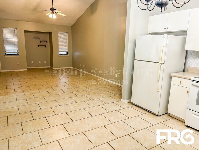 Building Photo - 205 Wyndham Cir