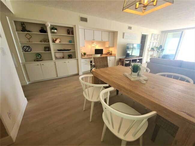 Building Photo - 2900 Gulf Blvd