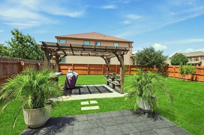 Building Photo - 6523 Wind Arbor