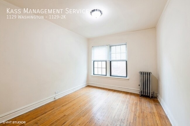 Building Photo - 1129 Washington St