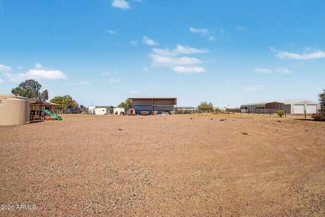 Building Photo - 20537 W Gordon Way