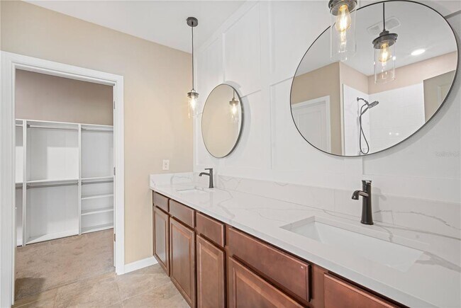 Building Photo - 14704 Scottburgh Glen Dr