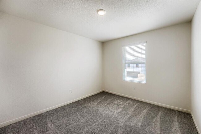 Building Photo - 124 Mullen Wy
