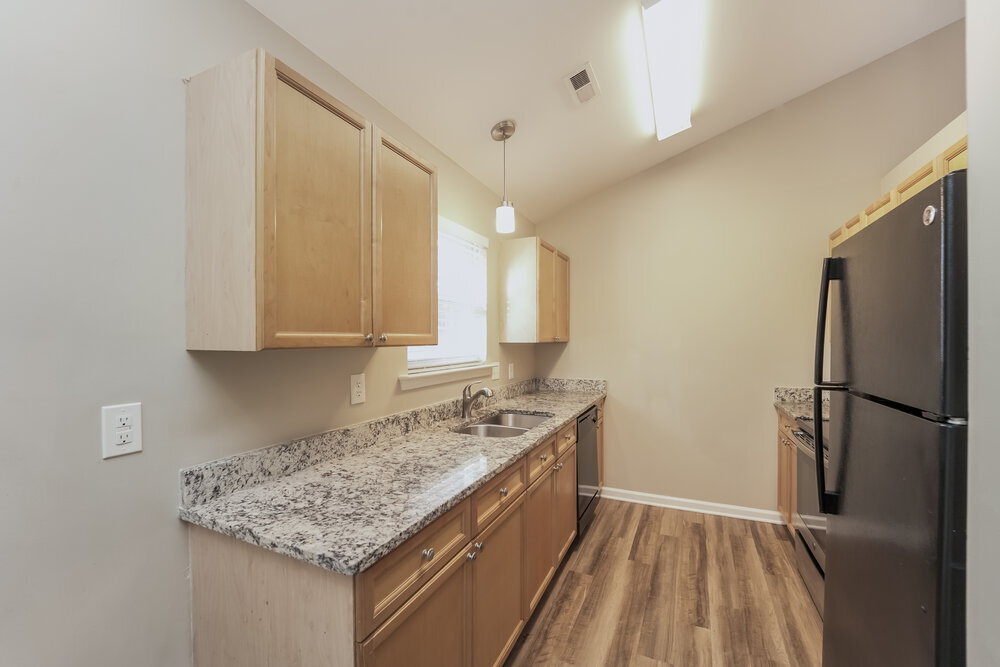 Building Photo - 4621 Bomar Dr