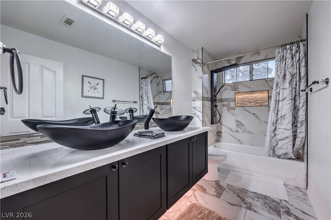 Building Photo - 2402 Legacy Island Cir