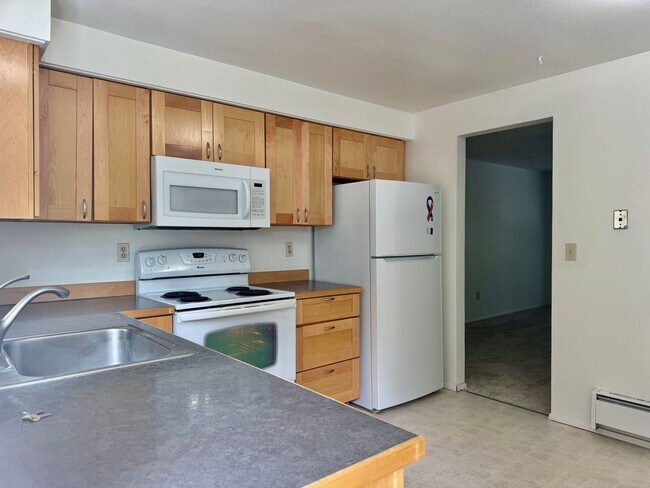 Building Photo - 77X Four-Plex