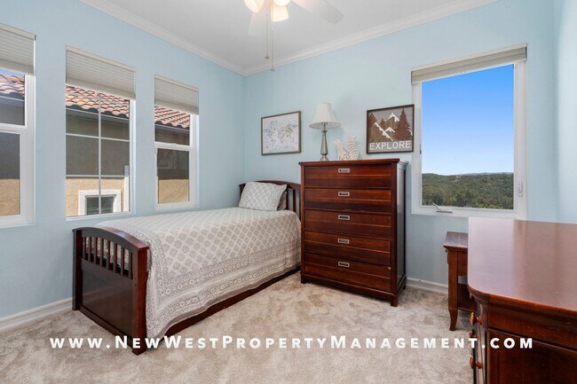 Building Photo - Renovated Carmel Valley 4 Bedroom at Costa...