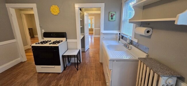 Building Photo - 51 Donnybrook Rd