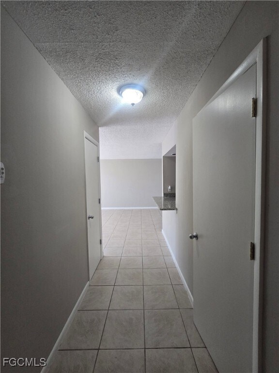 Building Photo - 4910 Viceroy St