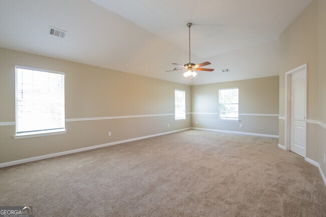 Building Photo - 216 Prairie Hen Ln