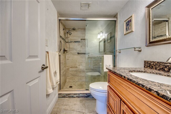 Building Photo - 4260 SE 20th Pl