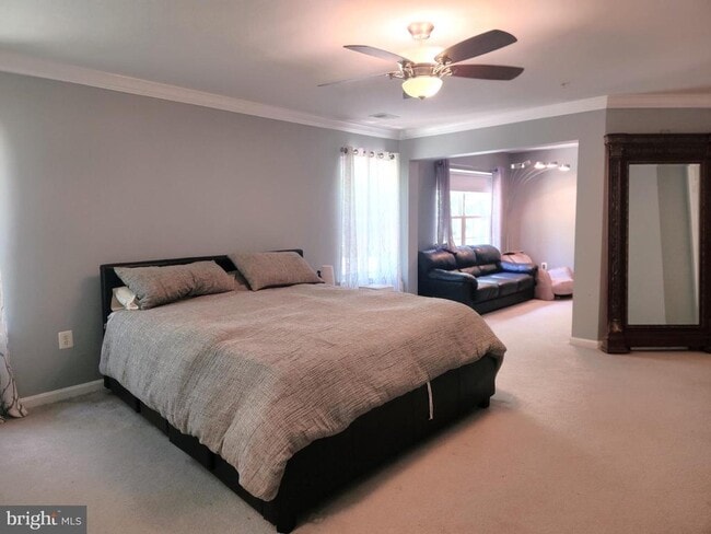 Building Photo - 8008 Race Horse Ln