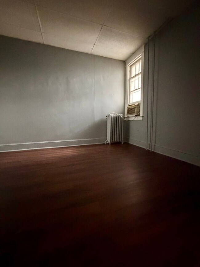 Building Photo - 51 S MacDade Blvd