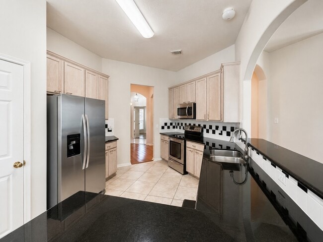 Building Photo - 20410 Nelva Park Ct