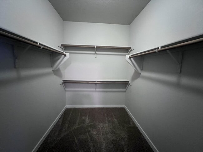 Building Photo - Beautiful Townhouse in New Braunfels!