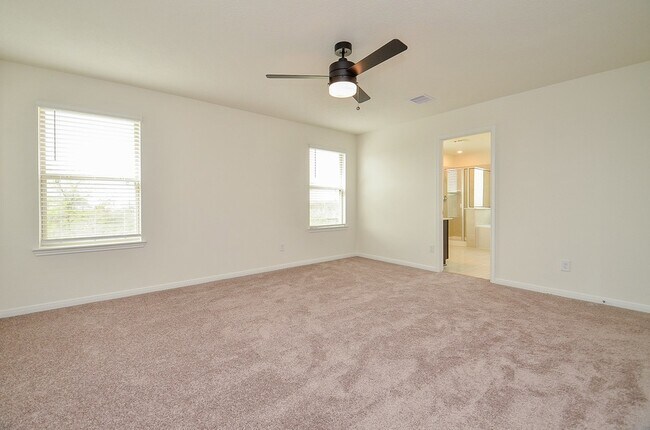 Building Photo - 25407 Benroe St